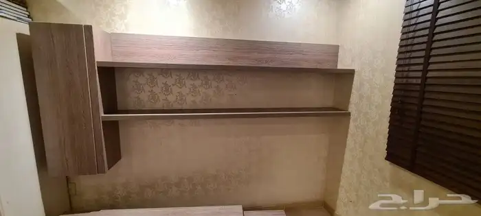 مكتبة طاولة تلفزيون 2
