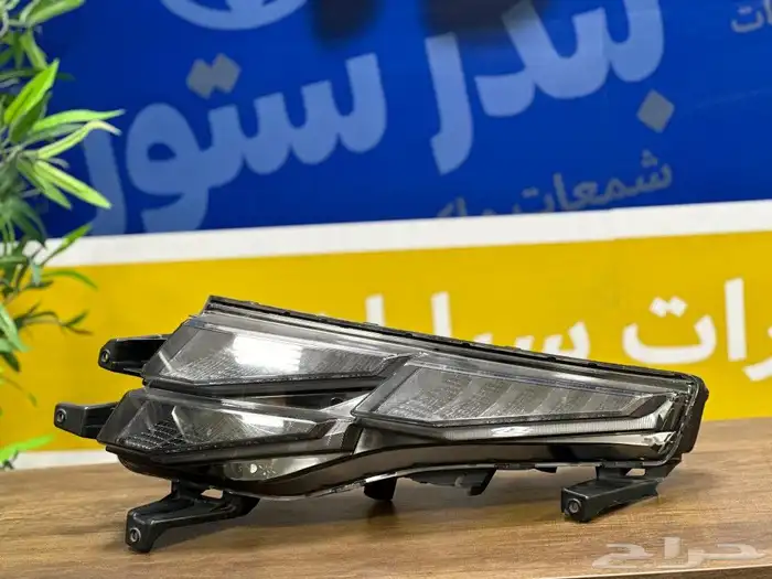 شمعة هونداي كريتا يسار 2023 اصلي وكاله 0