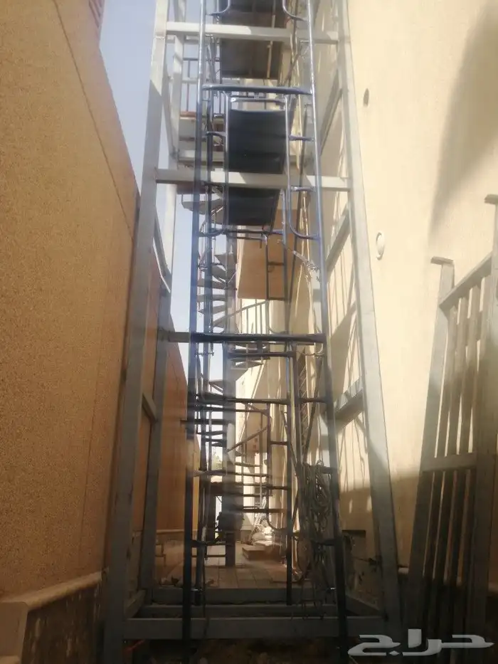 حداد أبواب وحمايات ودربزينات 5