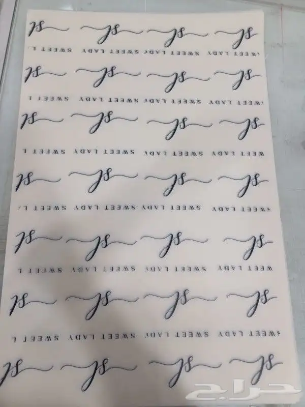 طباعة لوحات كانفس واستندات وبوكسات واستكرات واكياس 2