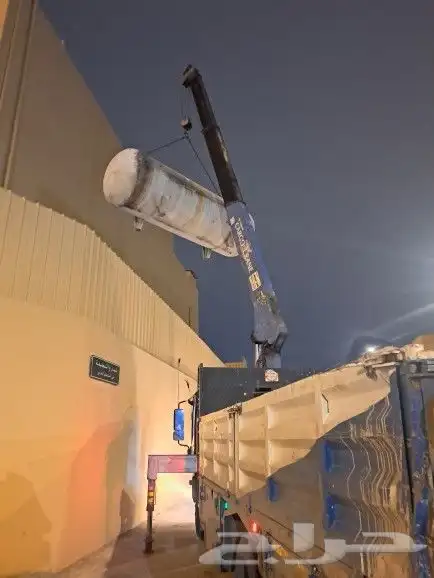 إيجار رافعات شوكيه وكرينات جميع الاحجام إيجار شهري أسبوعي يو 3