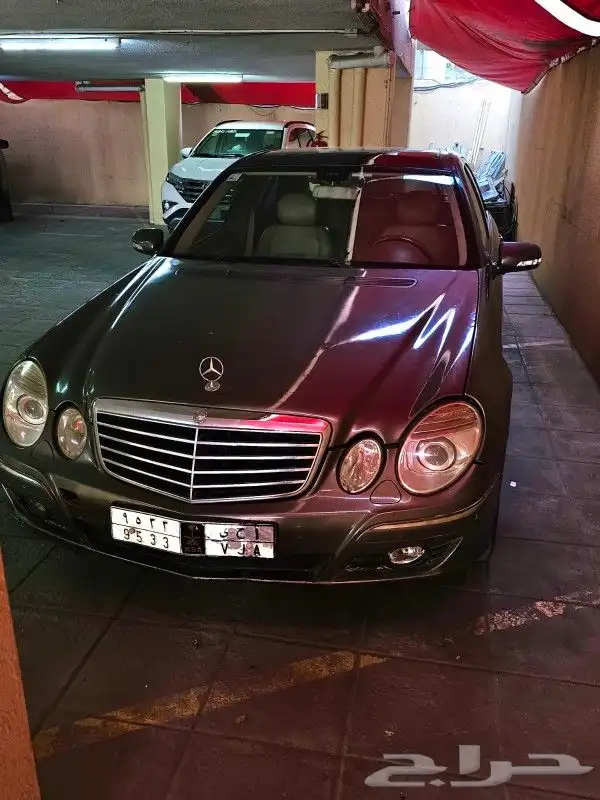 للبيع مرسيدس E280 فل كامل 3