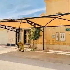 مظلات وسواتر نيوم 31