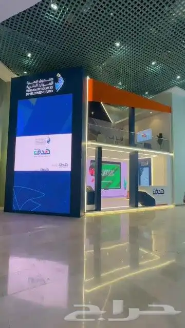 شاشات عرض إضاءات وصوتيات وخدمات متكاملة 4