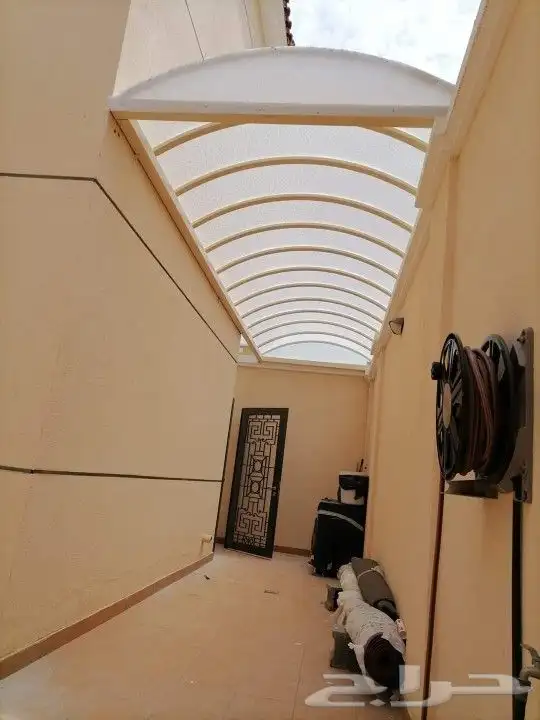 مظلات وسواتر نيوم 38