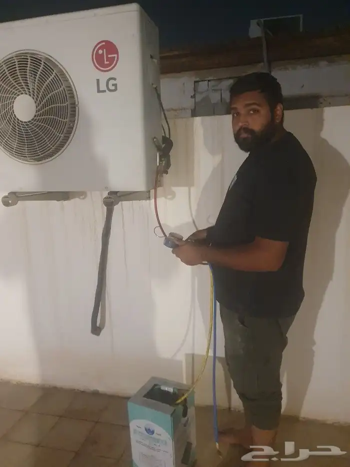 split AC repair window AC repair and wash with cover 0