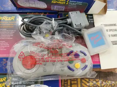 سوبر نيتندو وسوبر فاميكوم يداتsuper nintendo 3