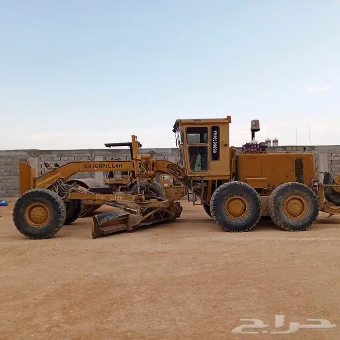 معدات ثلقيه االايجار جريدر و دكاكك 1