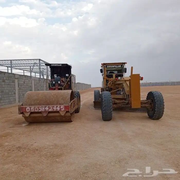 معدات ثلقيه االايجار جريدر و دكاكك 0