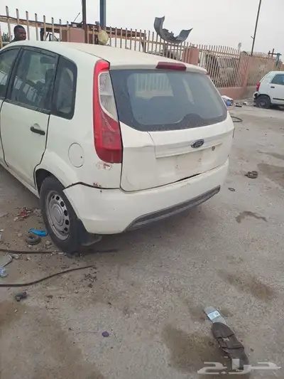 فورد فيجو 2011 4