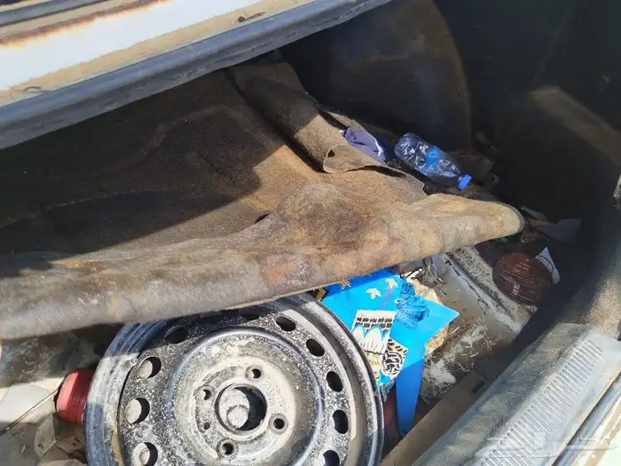 للبيع قطع لنترا 2005 18