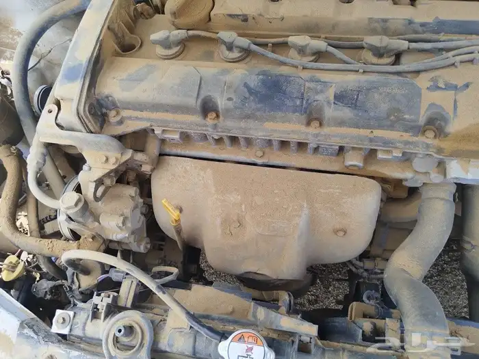 للبيع قطع لنترا 2005 16