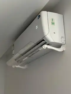 موزع حاجز مصد عاكس مانع هواء مكيف اسبليت 8