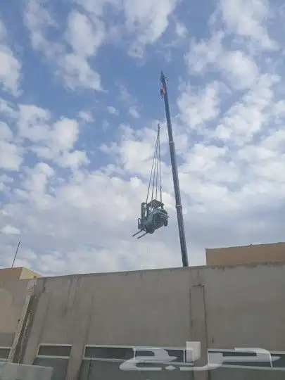 رافعة لايجار كرينات 9