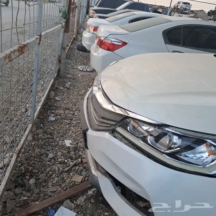 جميع موديلات هوندا اكرد متوفر لدينا جميع انواع الاكرد 7