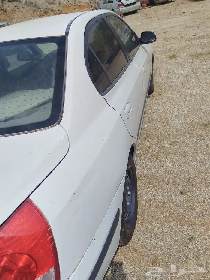 للبيع قطع لنترا 2005 22