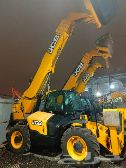 تلي هندر رافعه JCB للإيجار الشهري والمشاوير وكذالك الكرينات 0