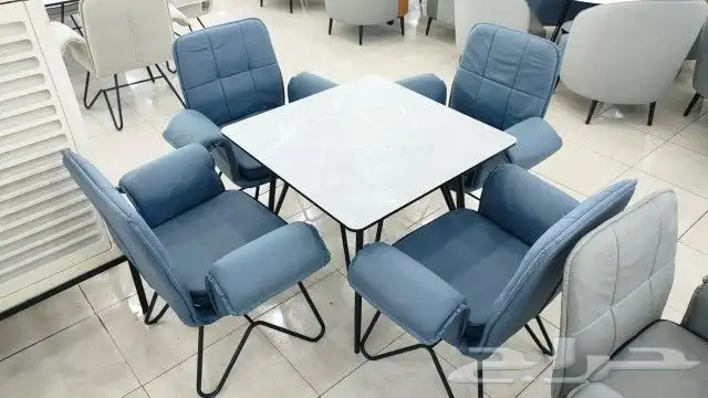 طاولات وكراسي 32