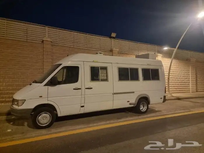 للبيع مرسيدس فود ترك 2000 م مفحوص مجدد 6