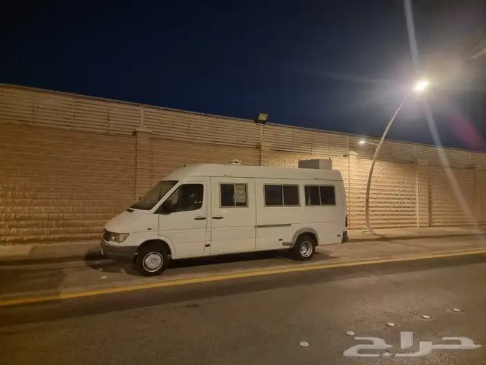 للبيع مرسيدس فود ترك 2000 م مفحوص مجدد 2