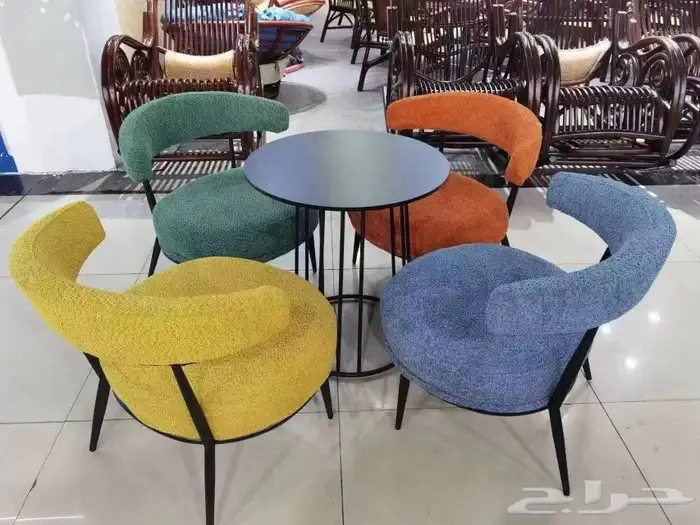 طاولات وكراسي 39