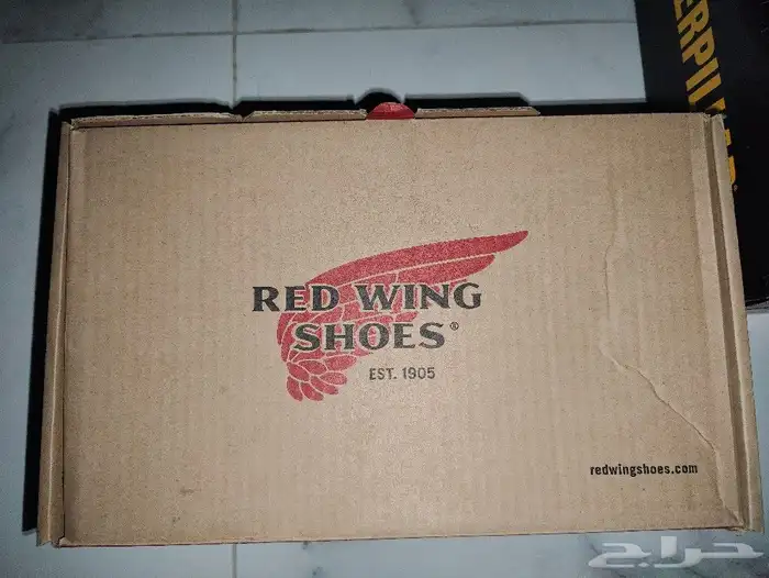 حذاء سلامة ( safety shoes ) من ماركة CAT Oliver and Red Wing 12