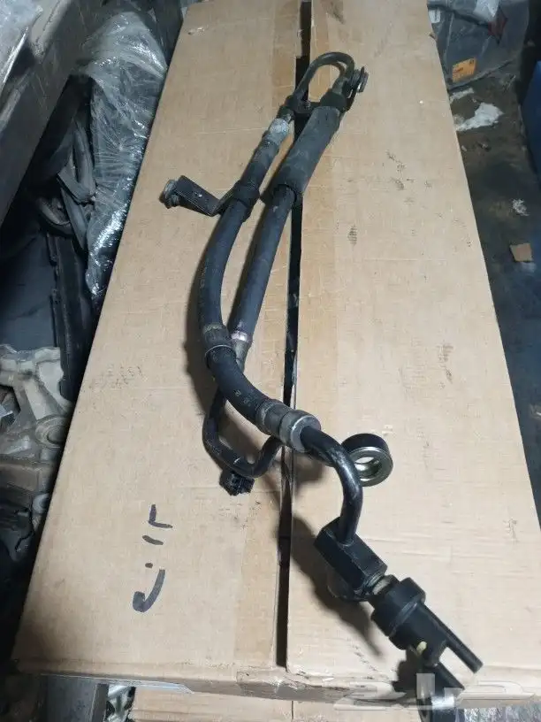 مركز دبي لبيع قطع غيار لكزس مستعمل وجديد 2