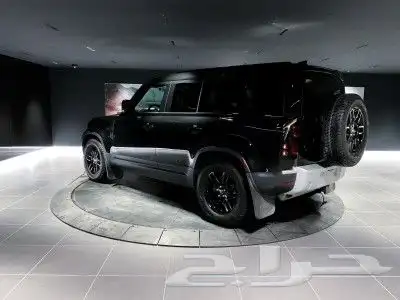 لاند روفر ديفيندر Land Rover Defender 110 SUV موديل 2023 4