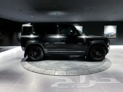 لاند روفر ديفيندر Land Rover Defender 110 SUV موديل 2023 5
