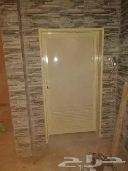 الا لمونيوم سرايا عادي باب وشباك دبل وعادي الرياض الرقم 4