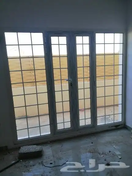 الا لمونيوم سرايا عادي باب وشباك دبل وعادي الرياض الرقم 8
