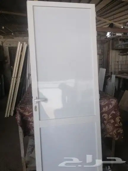 الا لمونيوم سرايا عادي باب وشباك دبل وعادي الرياض الرقم 2