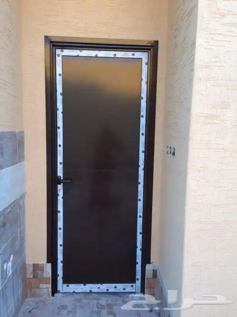 الا لمونيوم سرايا عادي باب وشباك دبل وعادي الرياض الرقم 9