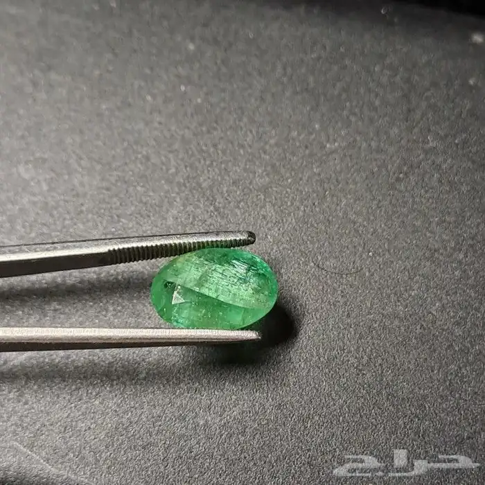 زمرد طبيعي أفريقي 1