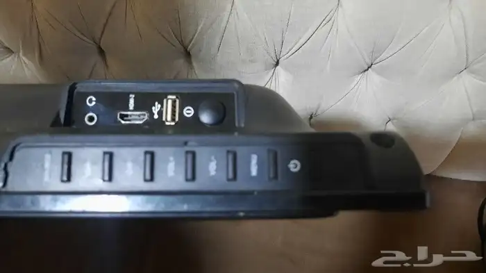 شاشة 23 بوصة جداري 2