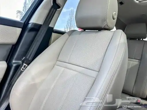 رانج روفر فيلار اس Range Rover Velar P250 S موديل 2023 12