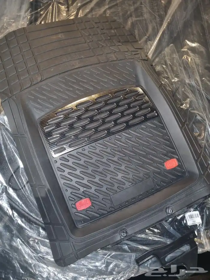 دعاسات ارضيه ضد الماء لسنتافي من موديل2019 الى 2023 ممتازه 4