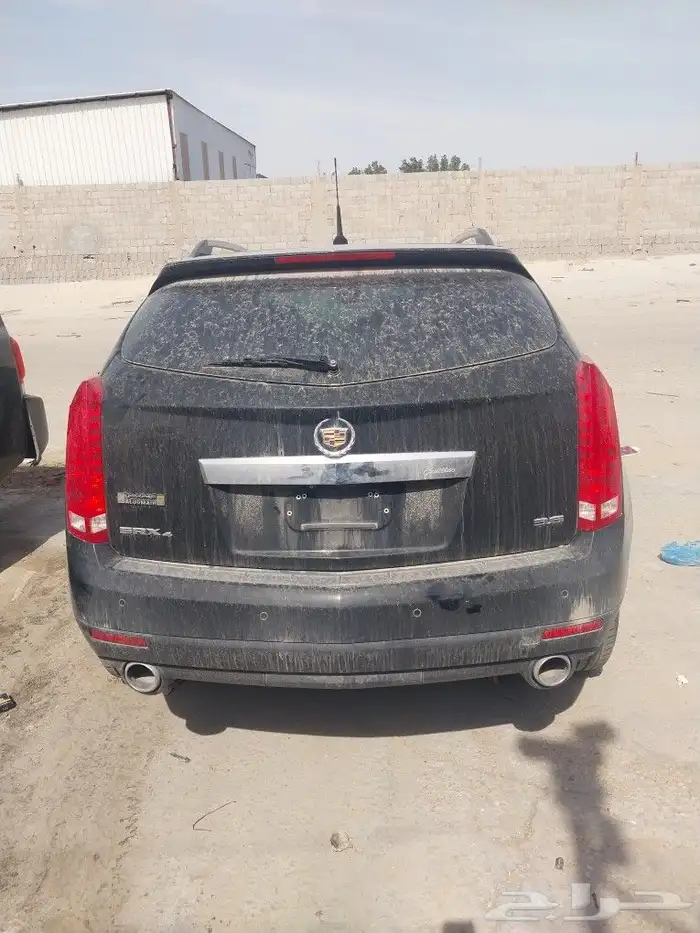 مصدوم تشليح فقط جيب كديلاك SRX 2015 0