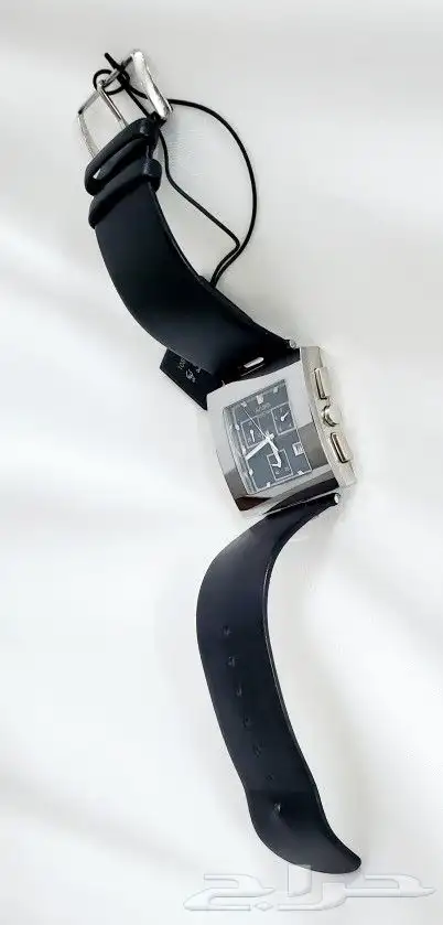 ساعة رادو اصلية سويسرية ب 3 الف ريال تصفية 5
