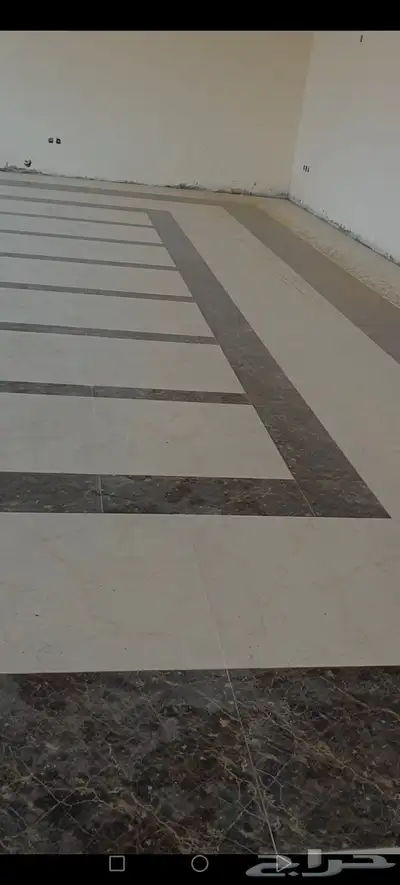 مبلطين سوريين محترفين بتركيب جميع انواع الديكور و البلاط 0