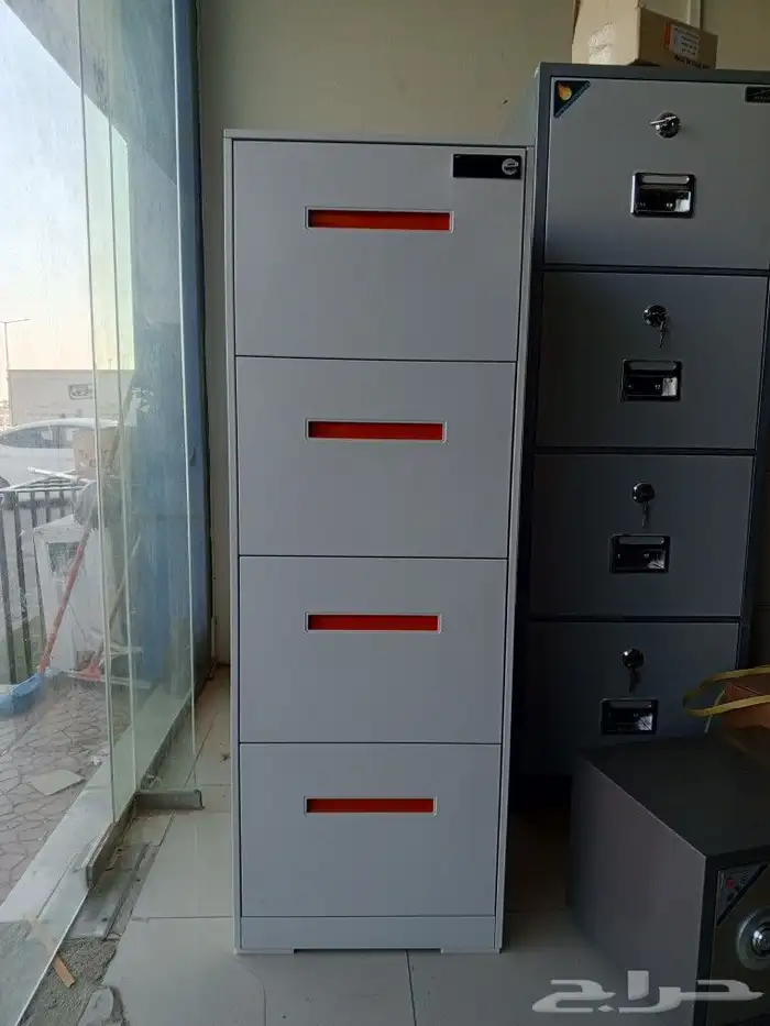 شالون 4 ادراج برقم سري 0