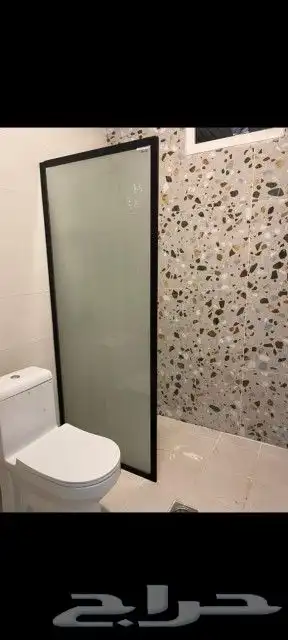 زجاج سكريت واستركشر والمنيوم 3