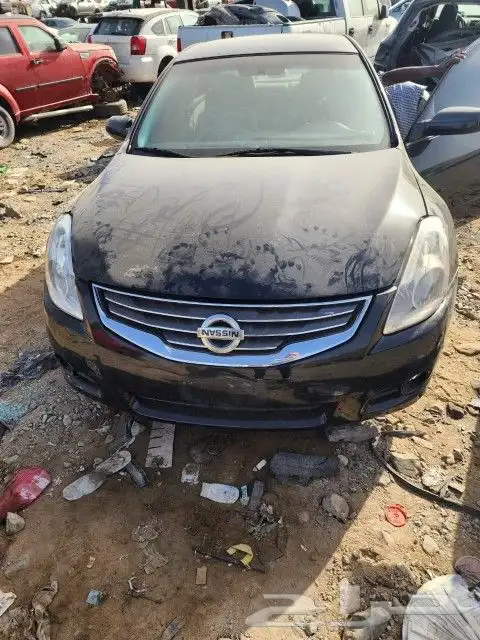 نيسان التيما تشليح قطع 4