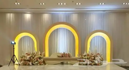 كوشات طولات حفلات زواج ملكه كنبات كراسي كوشات تنسيق حفلات مو 0