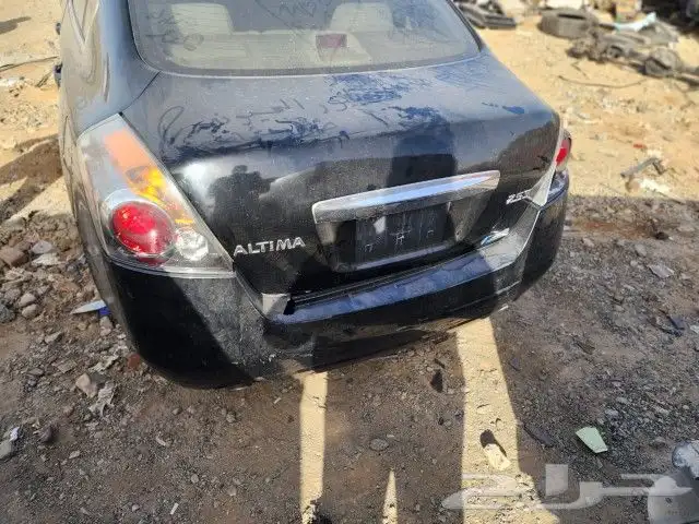 نيسان التيما تشليح قطع 3