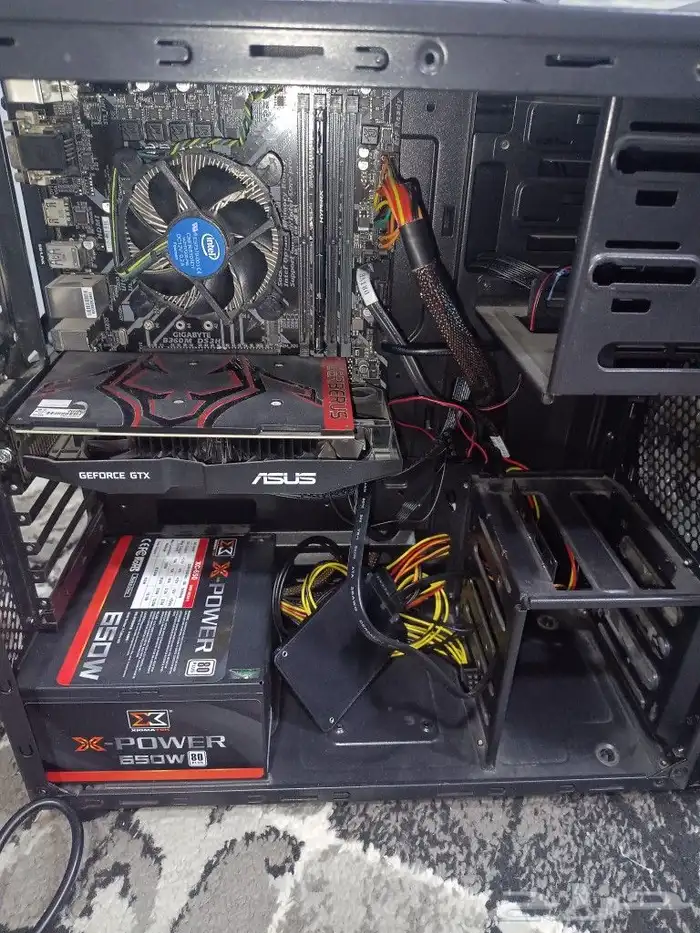 pc للبيع 0