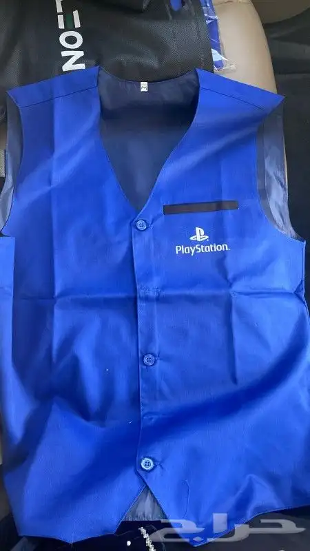 طباعة وتطريز وتفصيل فيست تيشرت كاب بجودة عالية 4