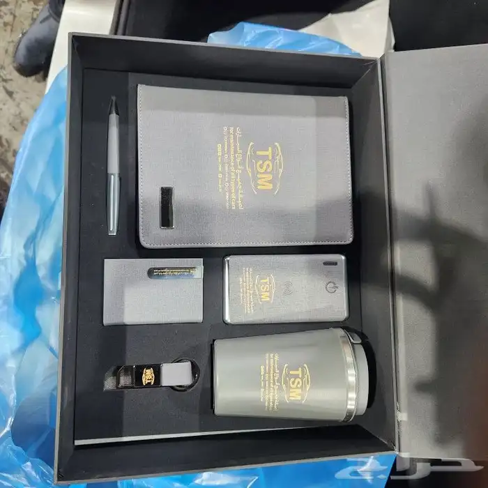 اكريلك لوحات مطبوعات استيكر بوكسات ماك زي موحد لوحات ارشادية 18