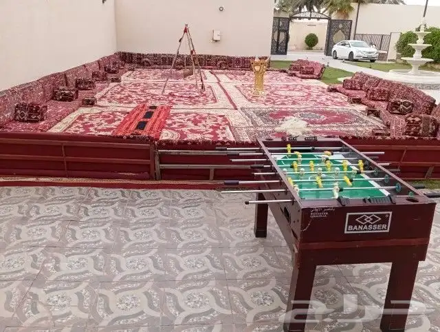 كراسي وطاولات وجلسات 8