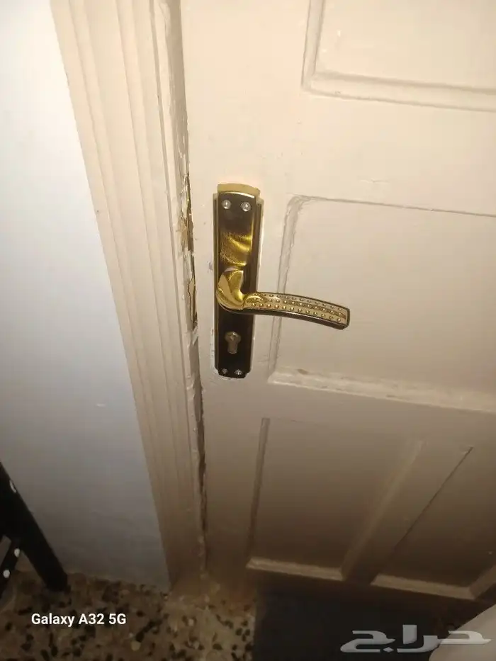 فك أبواب مقفله جوال الرجاء الاتصال لعدم فتح 0